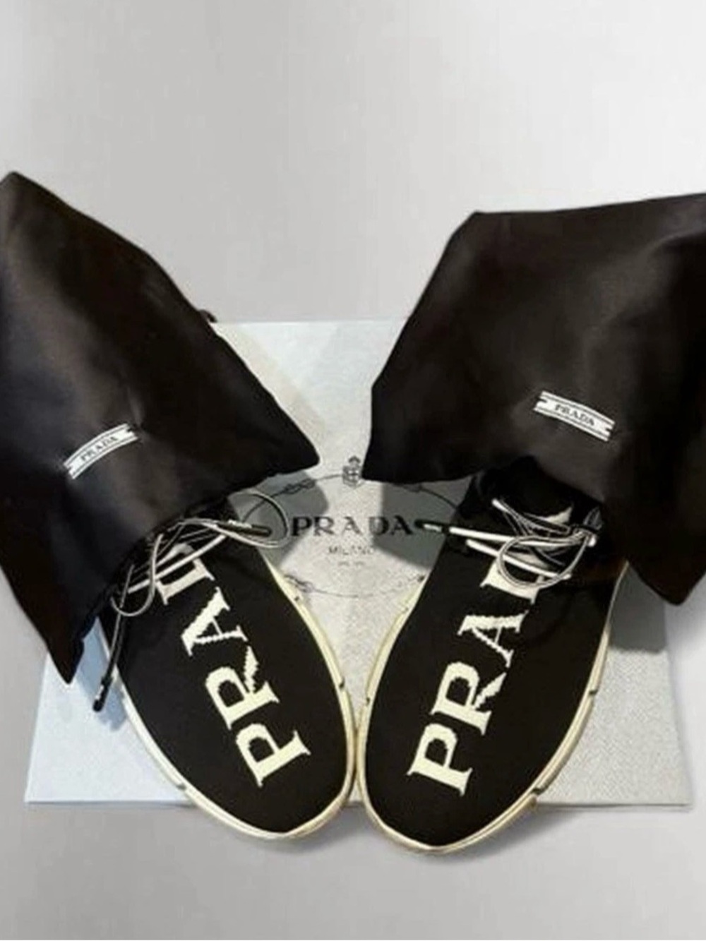 New w box Prada Women's XY Knit Logo Sneakers size 37.5 b/w with dust bag